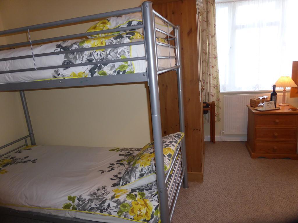 Bayview Guest House Saint Helier Phòng bức ảnh