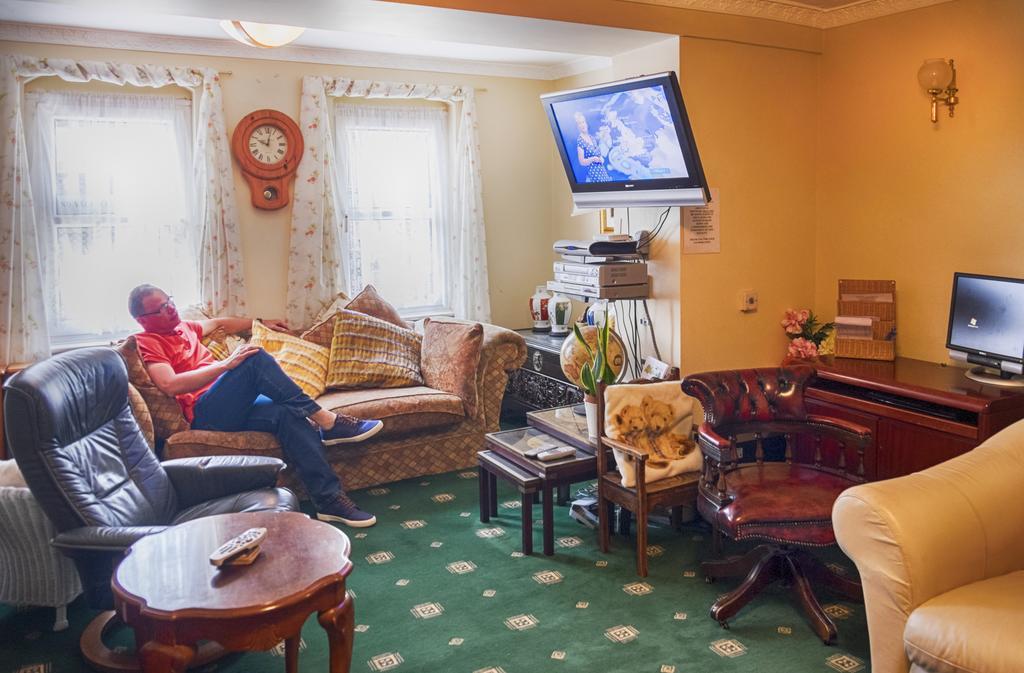 Bayview Guest House Saint Helier Ngoại thất bức ảnh